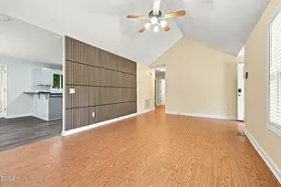 215 Brookfield Cir, Sanford, NC 27330 - Photo 10