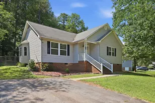 215 Brookfield Cir, Sanford, NC 27330 - Photo 1