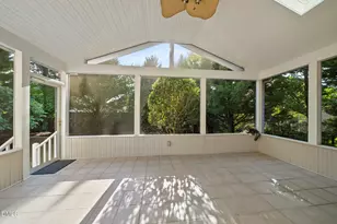 305 Ambermore Pl, Cary, NC 27519 - Photo 18