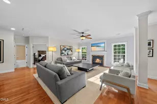305 Ambermore Pl, Cary, NC 27519 - Photo 14