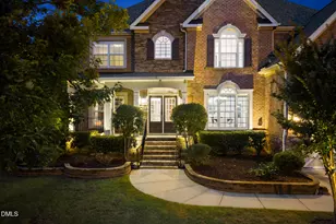 305 Ambermore Pl, Cary, NC 27519 - Photo 2