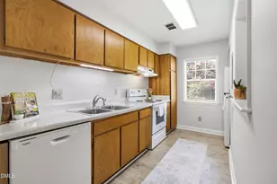 2502 Avent Ferry Rd, Raleigh, NC 27606 - Photo 12