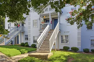 2502 Avent Ferry Rd, Raleigh, NC 27606 - Photo 1