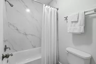 2502 Avent Ferry Rd, Raleigh, NC 27606 - Photo 24