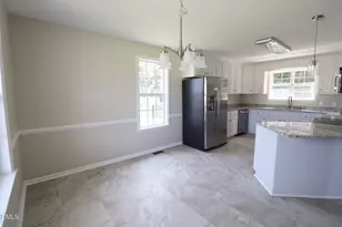 380 Knollwood Dr, Pine Level, NC 27576 - Photo 6