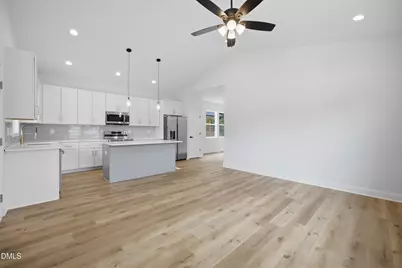 461 New York Avenue, Burlington, NC 27215 - Photo 4