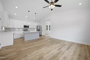 461 New York Ave, Burlington, NC 27215 - Photo 4