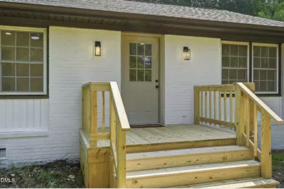 508 Crestview Drive, Durham, NC 27712 - Photo 2