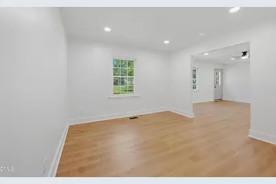 508 Crestview Drive, Durham, NC 27712 - Photo 8
