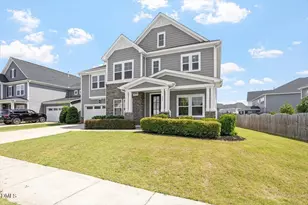 409 Barley Mill Rd, Holly Springs, NC 27540 - Photo 4