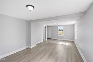 895 Stewart Rd, Four Oaks, NC 27524 - Photo 8