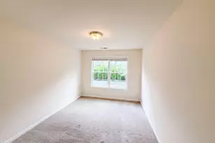 2017 Ollivander Dr, Cary, NC 27519 - Photo 4