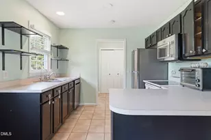 31 Birchfield Ct, Coats, NC 27521 - Photo 16