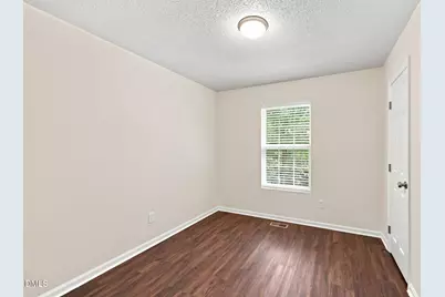 221 Dogwood Avenue, Clayton, NC 27520 - Photo 16