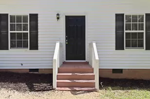 221 Dogwood Ave, Clayton, NC 27520 - Photo 4
