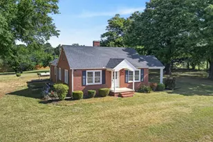 148 Baptist Church Rd, Henderson, NC 27537 - Photo 1