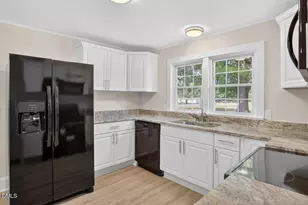 148 Baptist Church Rd, Henderson, NC 27537 - Photo 18