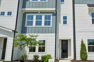 1103 Zelkova Ln, Chapel Hill, NC 27517 - Photo 1