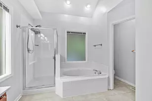 111 Brook Hollow Ct, Cary, NC 27513 - Photo 24