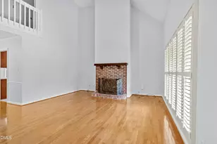 111 Brook Hollow Ct, Cary, NC 27513 - Photo 6