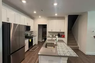 2221 Cherry Top Dr, Fuquay-Varina, NC 27526 - Photo 8