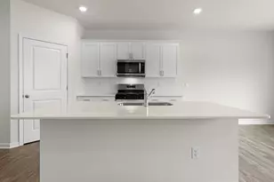 230 Pisgah St, Sanford, NC 27330 - Photo 6