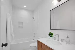 201 E Winmore Ave, Chapel Hill, NC 27516 - Photo 34