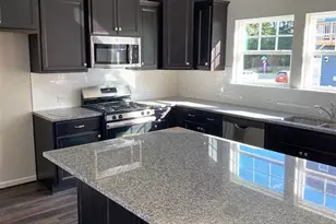 1013 Larabee Ln, Apex, NC 27523 - Photo 4