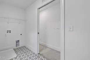 516 Heather Dr, Raleigh, NC 27606 - Photo 20