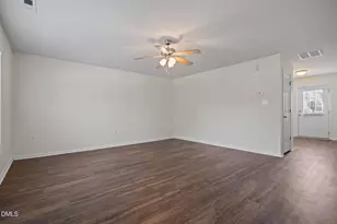 75 Wolf Creek Ln, Lillington, NC 27546 - Photo 2