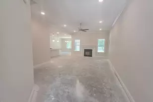 101 Hawthorne St, Louisburg, NC 27549 - Photo 8
