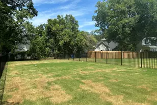 518 Heather Dr, Raleigh, NC 27606 - Photo 32