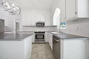 8705 Chatterleigh Cir, Raleigh, NC 27615 - Photo 12
