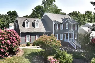 1 Timbercreek Ct, Durham, NC 27712 - Photo 2