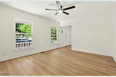 102 Amesbury Lane, Cary, NC 27511 - Photo 4