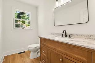 102 Amesbury Ln, Cary, NC 27511 - Photo 10