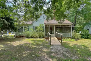 208 Elm St, Norlina, NC 27563 - Photo 1
