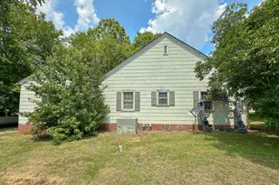 208 Elm St, Norlina, NC 27563 - Photo 6