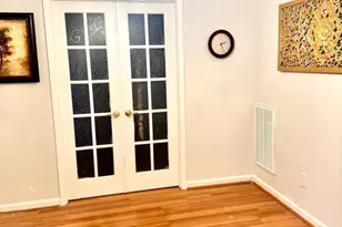 905 Sanderson Dr, Durham, NC 27704 - Photo 12