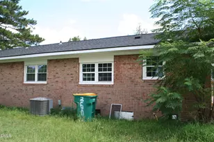 200 202 Prevatte St, Lumberton, NC 28360 - Photo 4