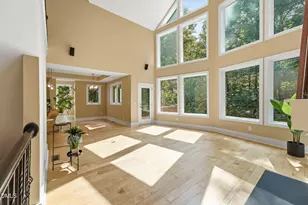 1001 Reaves Dr, Chapel Hill, NC 27516 - Photo 8