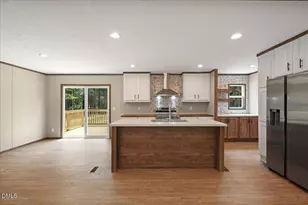 720 Myrtle Rd, Roseboro, NC 28382 - Photo 4