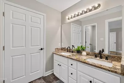 809 Kinsman Court, Raleigh, NC 27603 - Photo 32