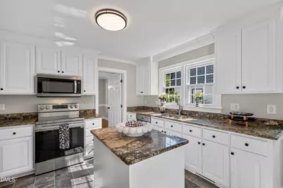 809 Kinsman Court, Raleigh, NC 27603 - Photo 14