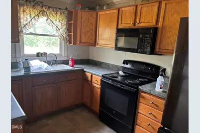 7863 Overhills Road, Spring Lake, NC 28390 - Photo 6
