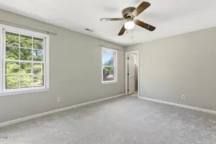 902 Albany Ct, Raleigh, NC 27615 - Photo 16