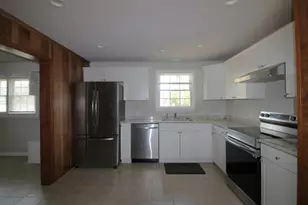 212 N Main St, Holly Springs, NC 27540 - Photo 10