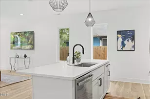 829 Cumberland St, Raleigh, NC 27610 - Photo 10