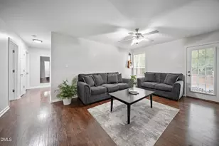 909 Amber Acres Ln, Knightdale, NC 27545 - Photo 2