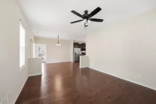 14 Plott Hound Dr, Clayton, NC 27520 - Photo 6